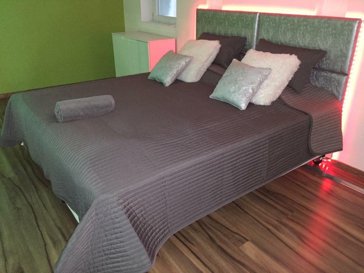 Feel Different Apartment بودابست المظهر الخارجي الصورة